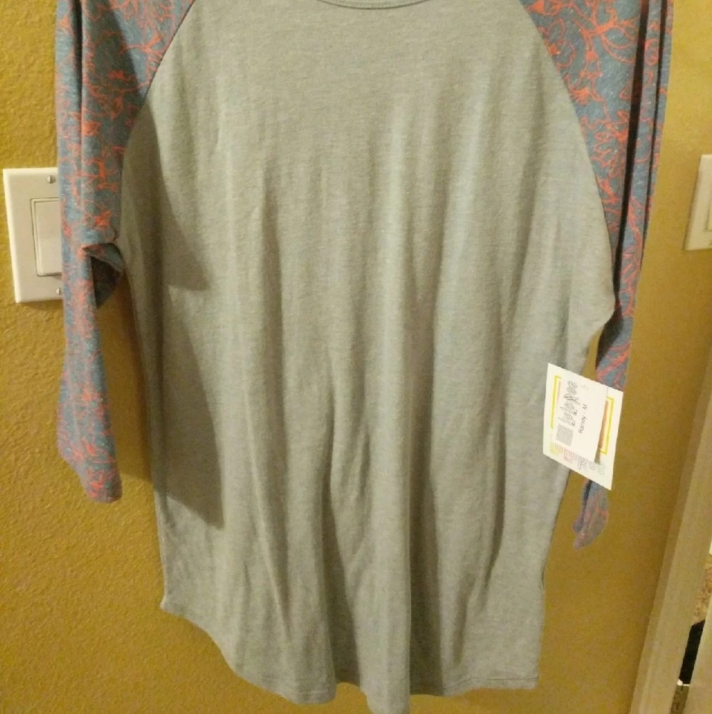 Lularoe randy medium - Picture 6 of 6